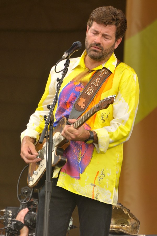 Tab Benoit