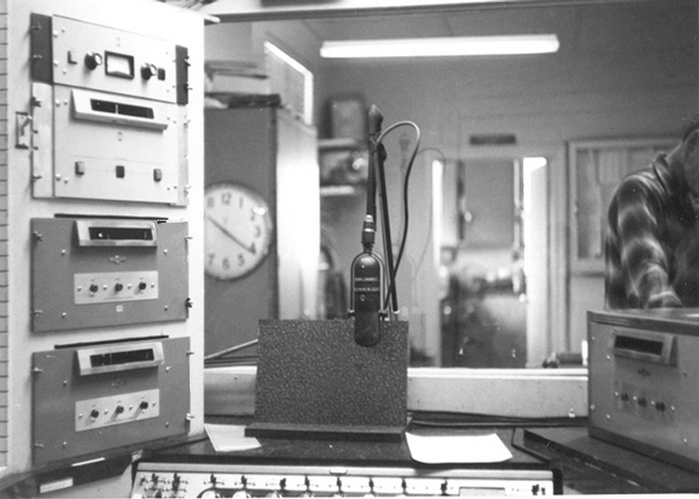 WPTR transmitter room studio 1969